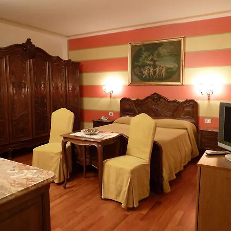 Antica Dogana Hotel 3*