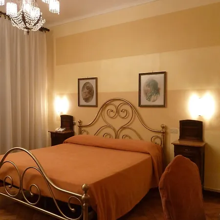 فندق Antica Dogana 3*