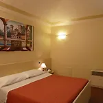 Antica Dogana 3* טורינו