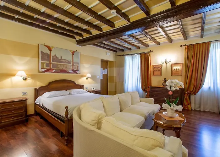 Antica Dogana 3* Turín
