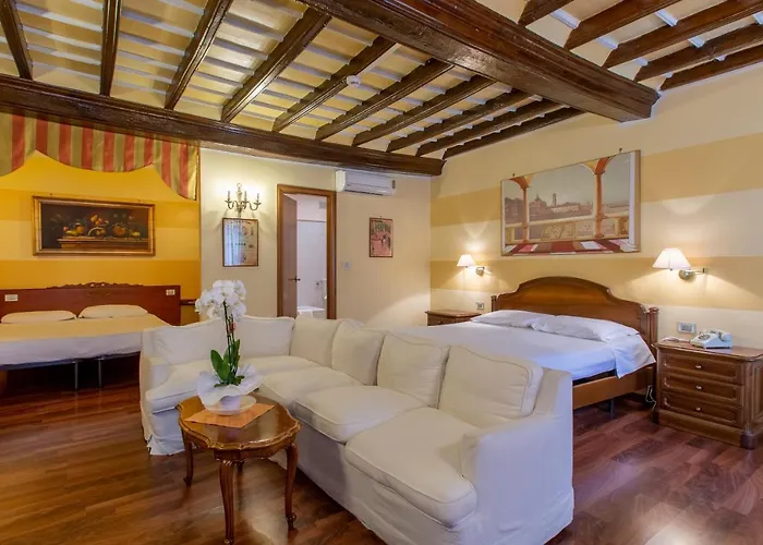 Antica Dogana 3* Turín